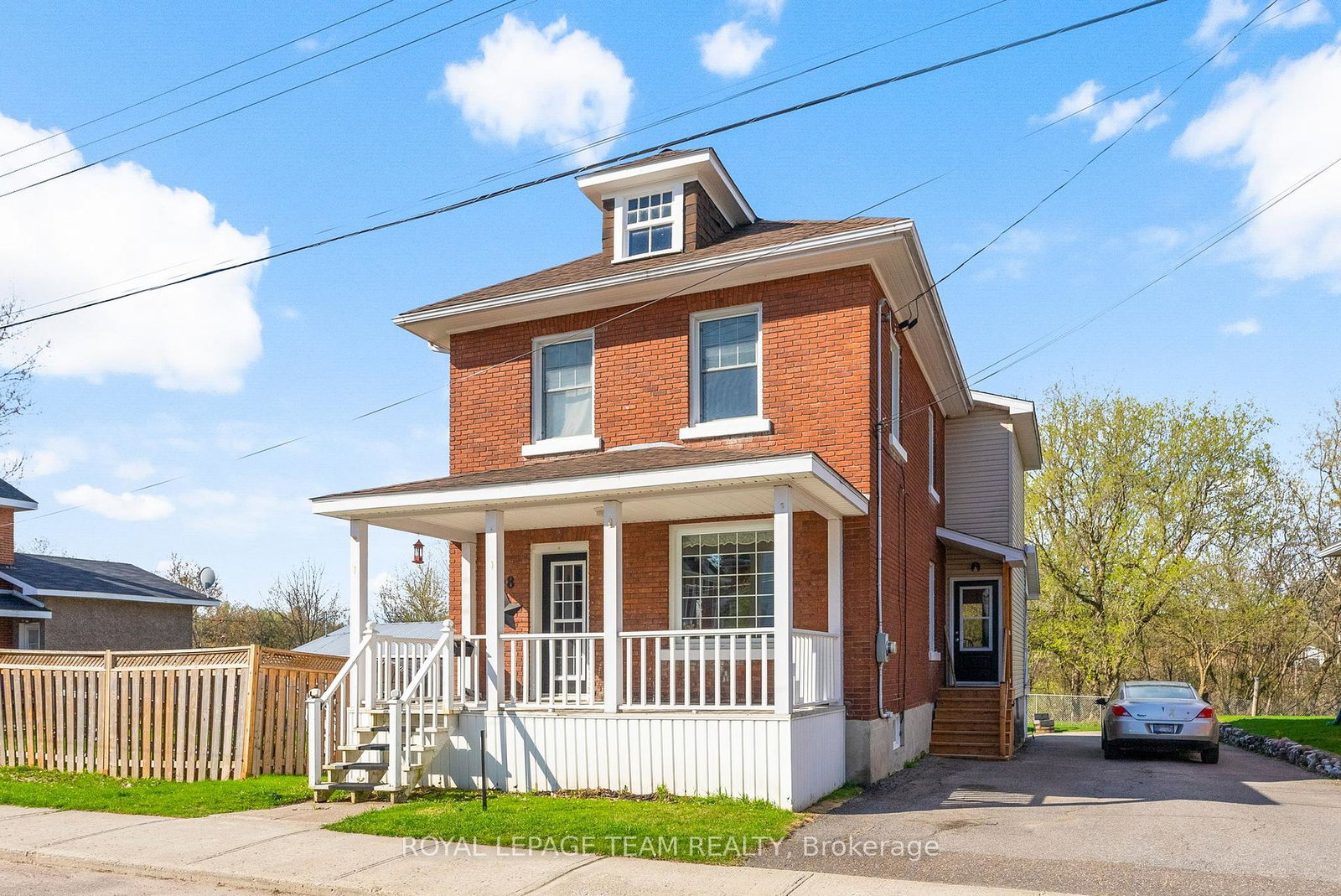 28-bank-street-n-renfrew-ontario-x12399070