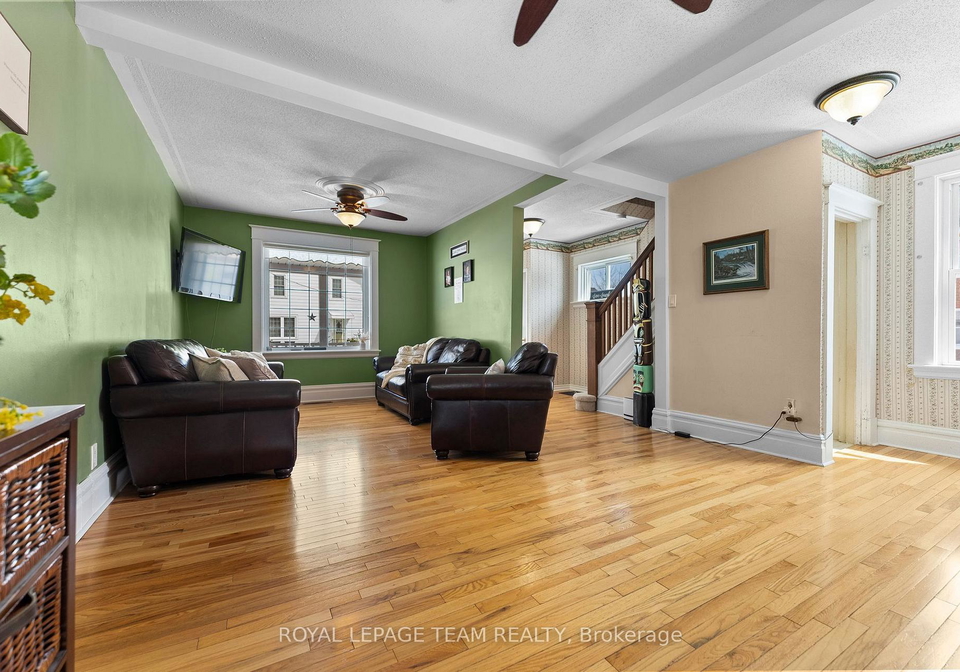 28-bank-street-n-renfrew-ontario-x12399070