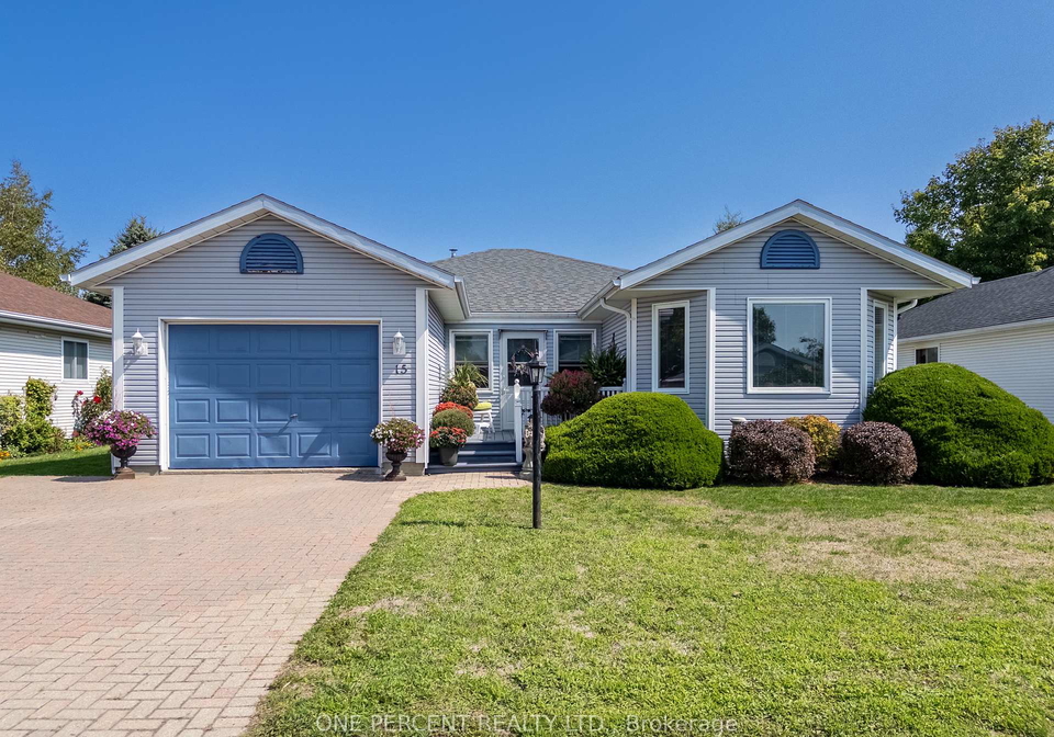 15-monroe-court-prince-edward-county-ontario-x12399079