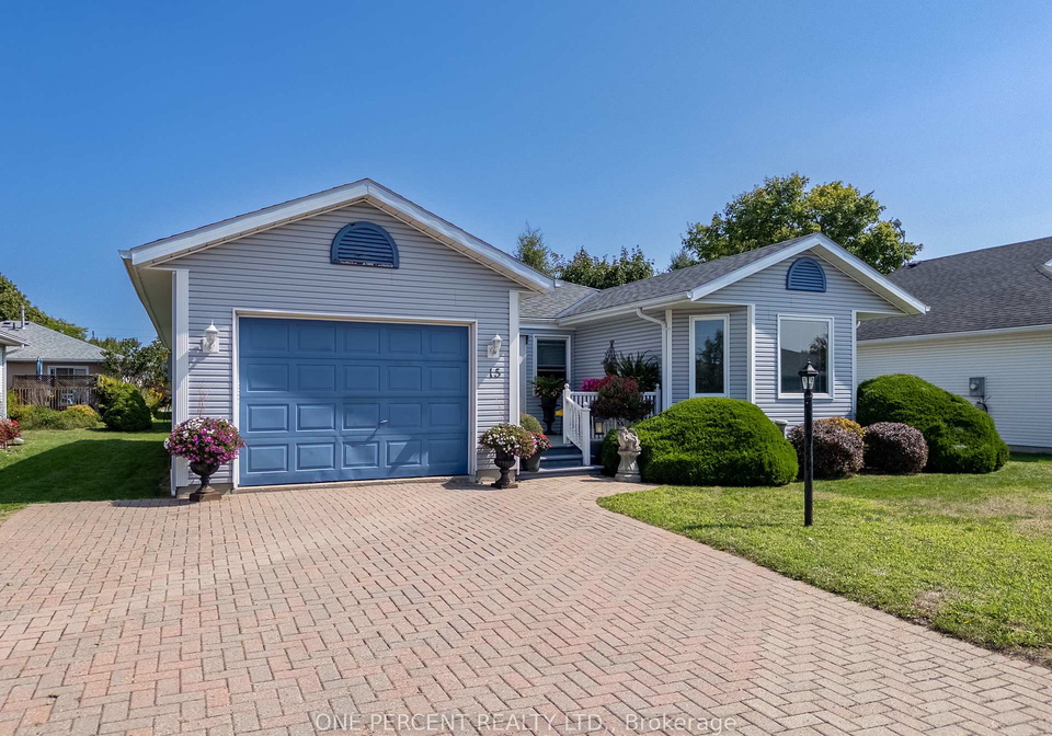 15-monroe-court-prince-edward-county-ontario-x12399079