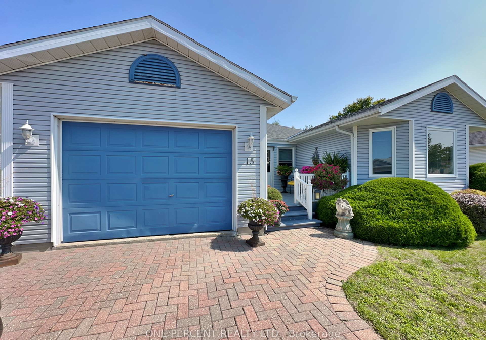 15-monroe-court-prince-edward-county-ontario-x12399079