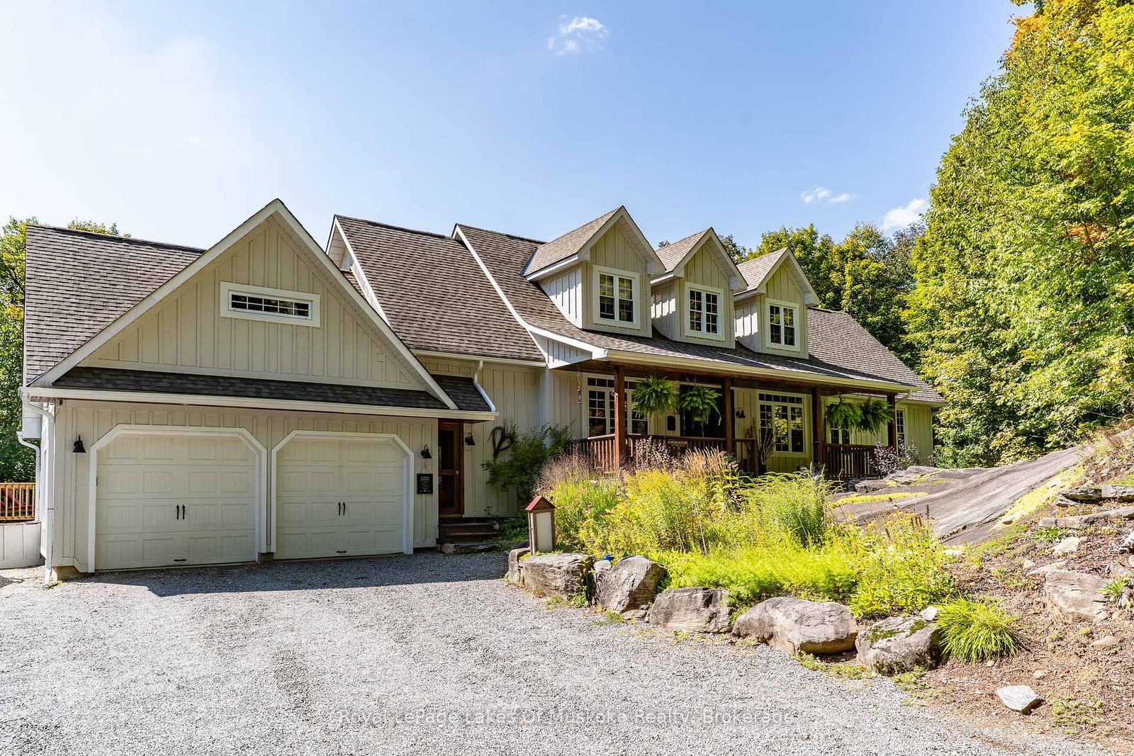 1080-walkers-glenn-crescent-lake-of-bays-ontario-x12399329