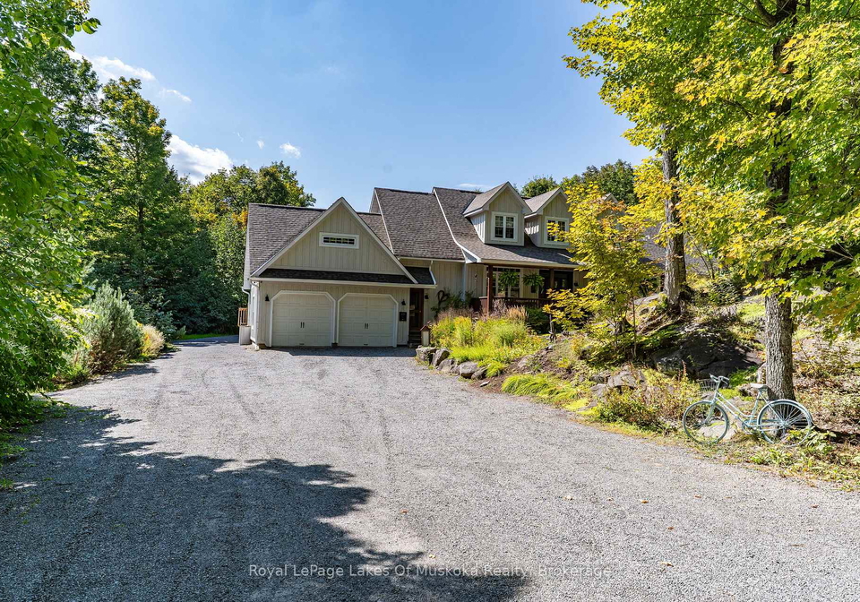 1080-walkers-glenn-crescent-lake-of-bays-ontario-x12399329