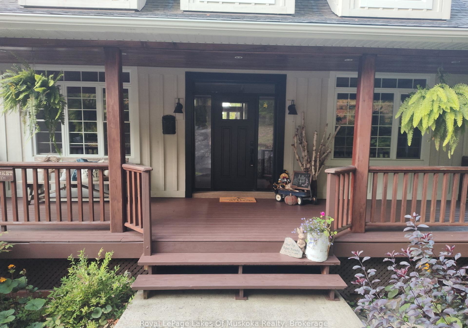 1080-walkers-glenn-crescent-lake-of-bays-ontario-x12399329
