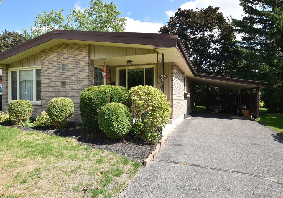 1250-franklin-drive-peterborough-ontario-x12399351