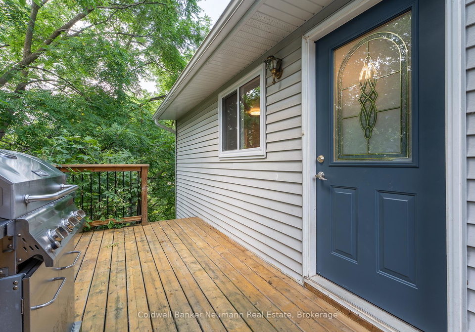 209-wellington-street-centre-wellington-ontario-x12399466