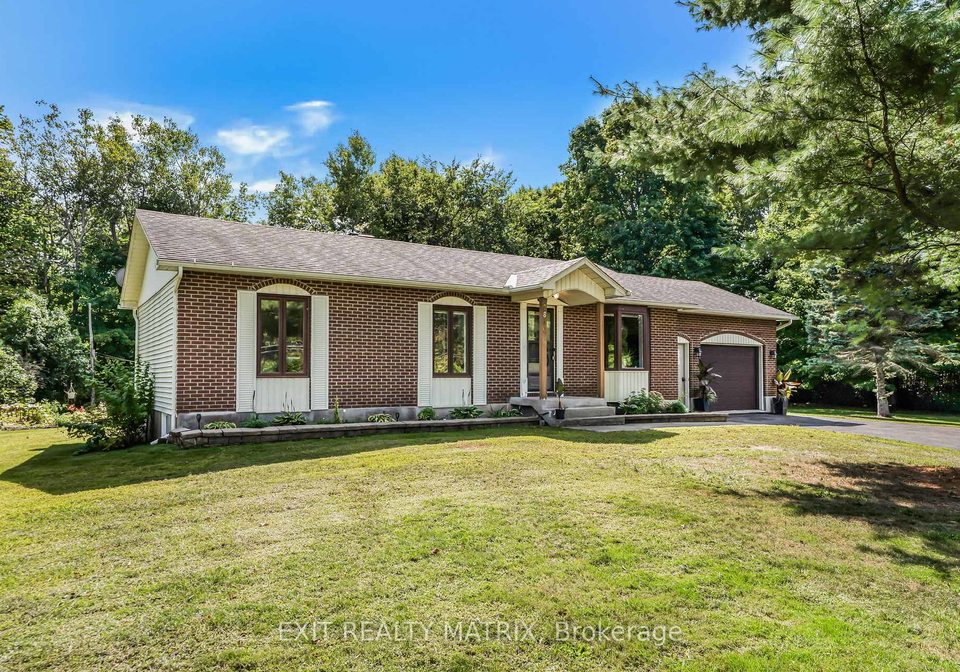 2896-front-road-east-hawkesbury-ontario-x12399503