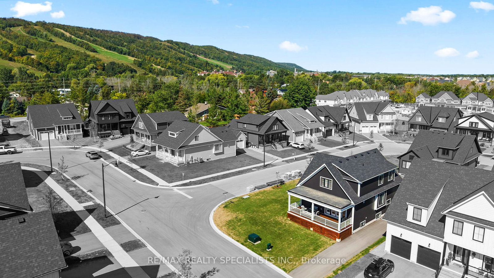 150-courtland-street-blue-mountains-ontario-x12399596