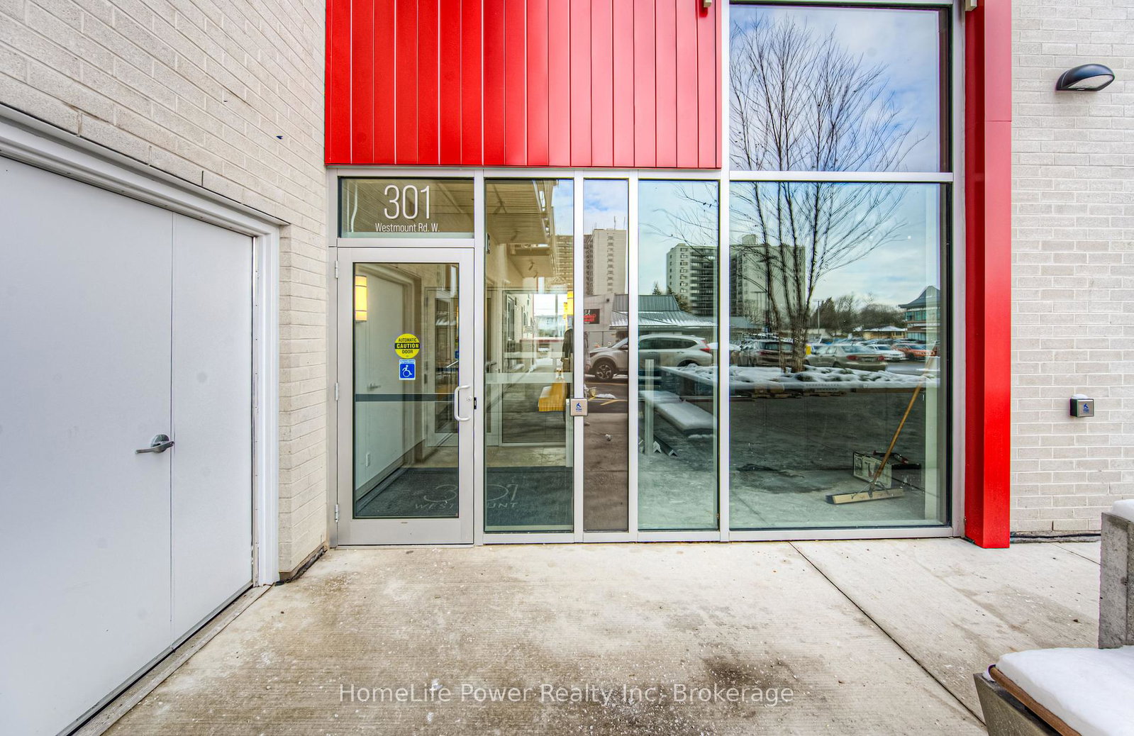 301-westmount-road-kitchener-ontario-x12399741