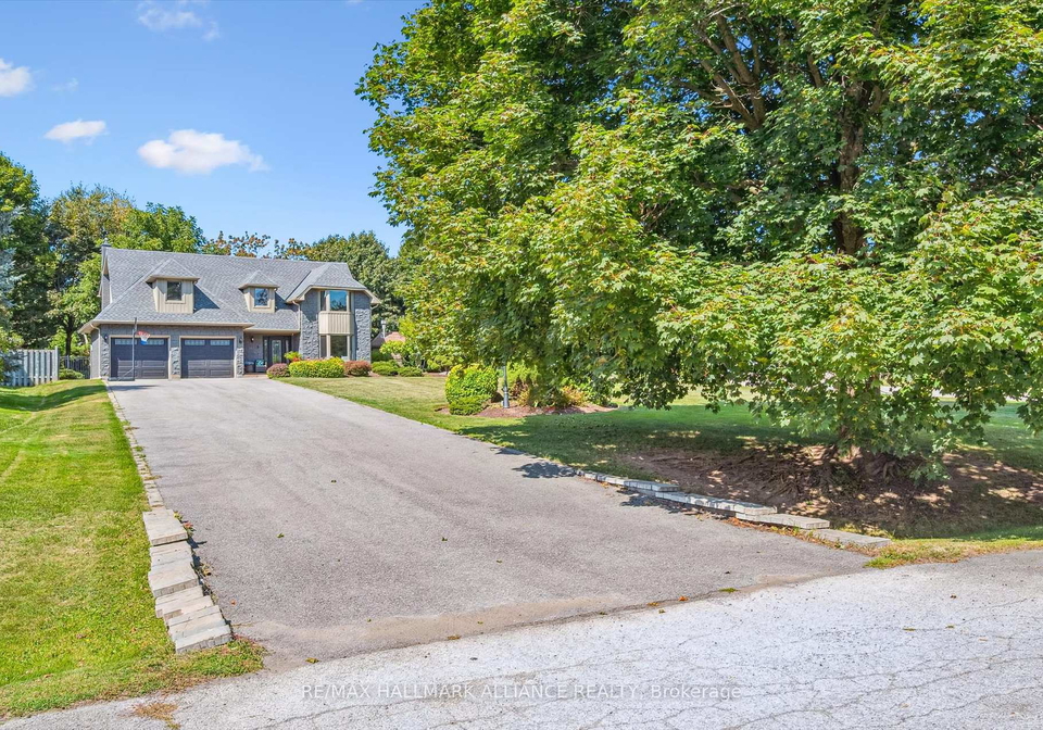 6-coachman-crescent-hamilton-ontario-x12399806