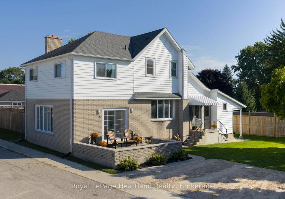 5-william-drive-south-huron-ontario-x12399843