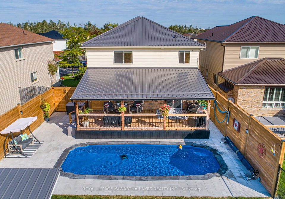 28-lucas-crescent-kawartha-lakes-ontario-x12399859