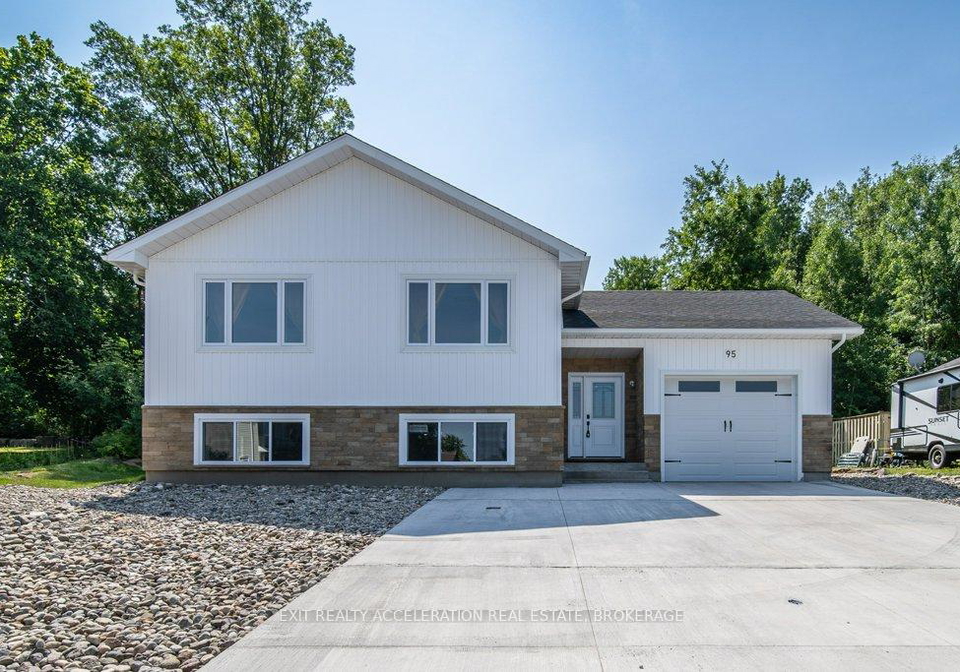 95-mccabe-street-greater-napanee-ontario-x12399880