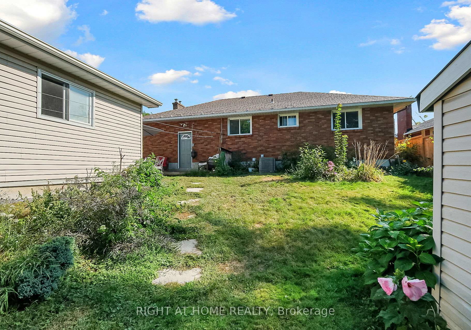 205-withrow-avenue-ottawa-ontario-x12399973