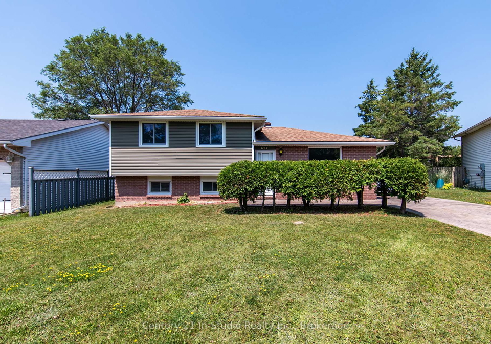 692-johnston-crescent-kincardine-ontario-x12399975
