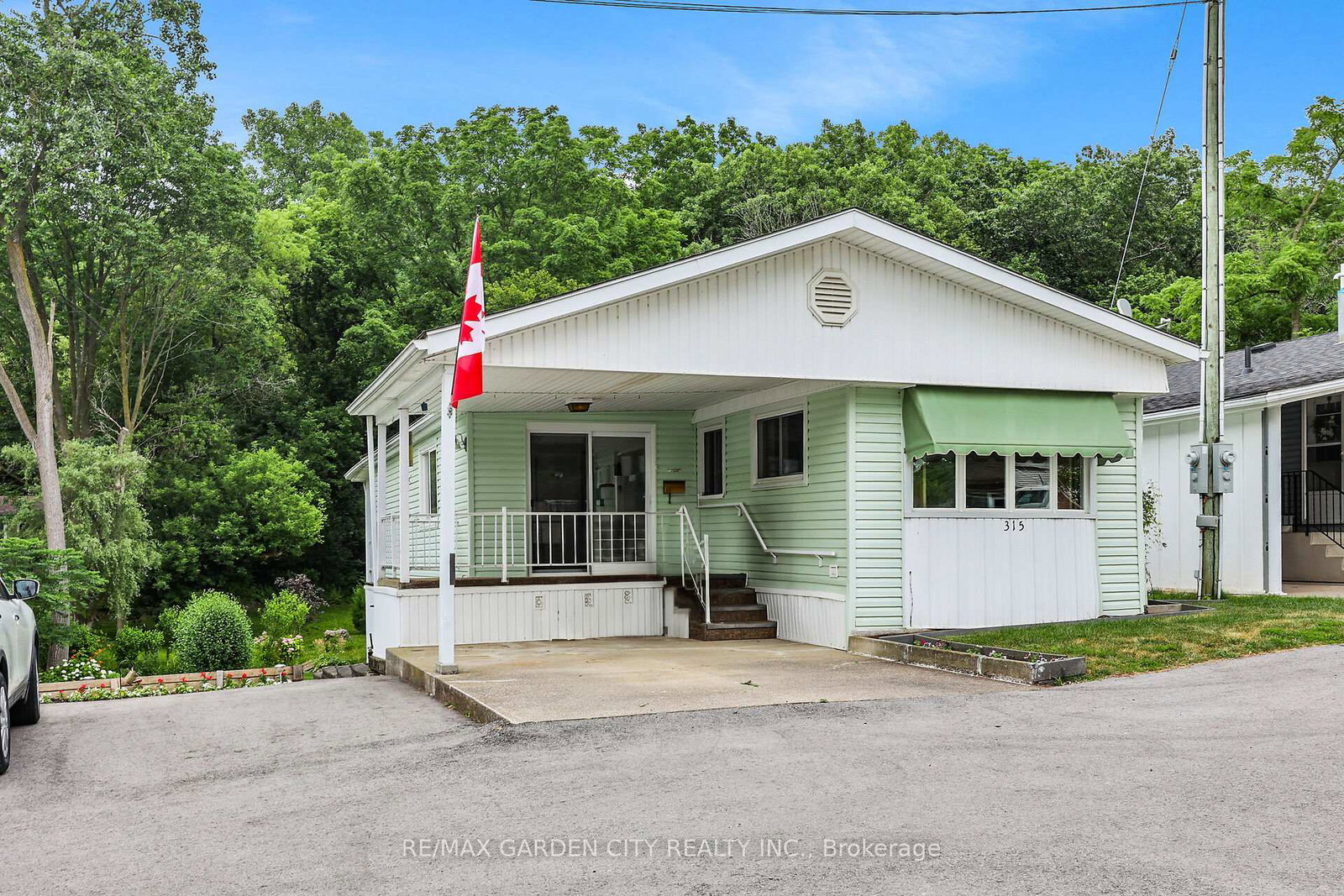 23-four-mile-creek-road-niagara-on-the-lake-ontario-x12399983