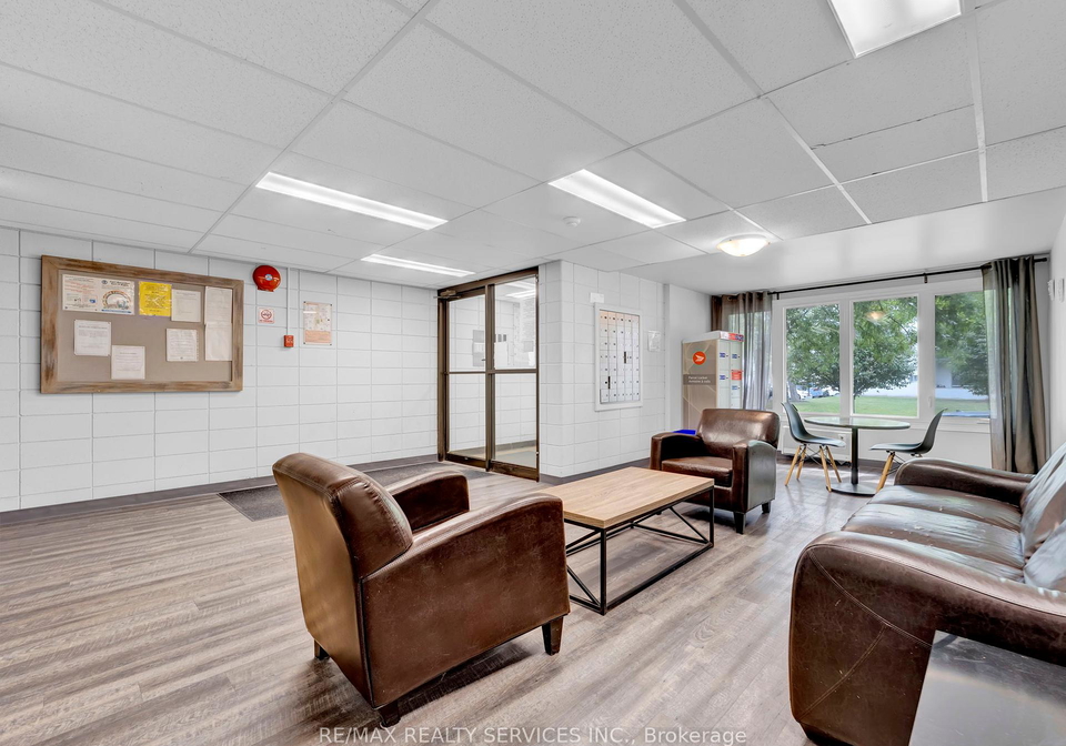 30-hickory-street-e-waterloo-ontario-x12400225