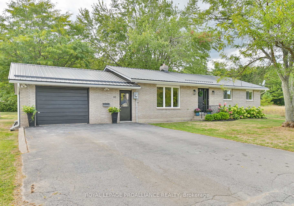 538-metcalf-street-tweed-ontario-x12400252