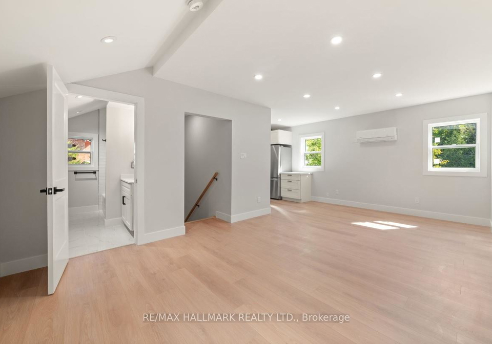 124-colborne-street-kawartha-lakes-ontario-x12400310