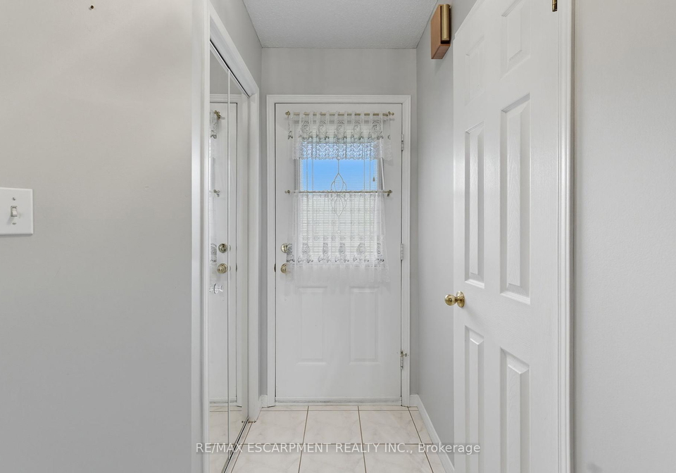 57-pinewoods-drive-hamilton-ontario-x12400355