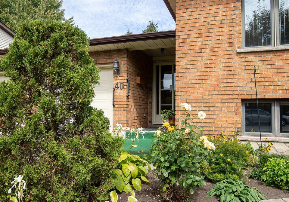 40-makins-street-stratford-ontario-x12400469