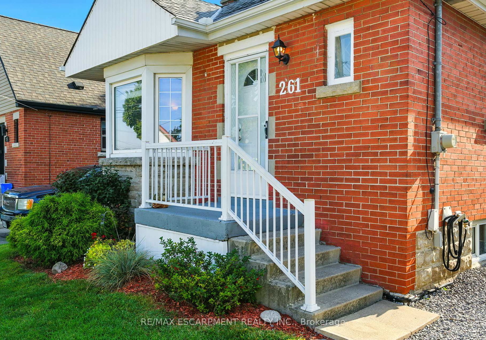 261-east-14th-street-hamilton-ontario-x12400511