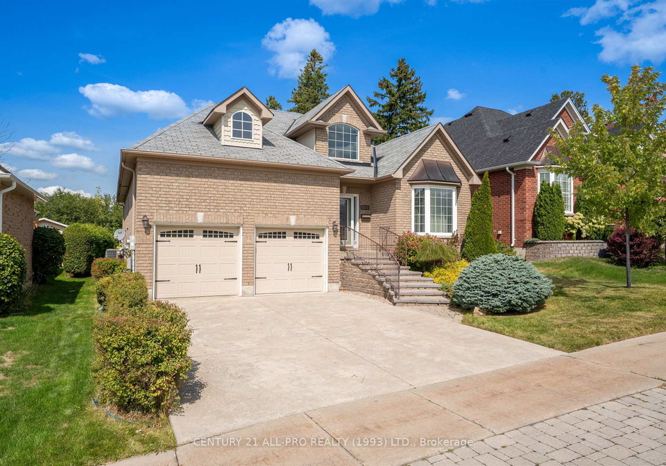 10-ellis-crescent-kawartha-lakes-ontario-x12400532