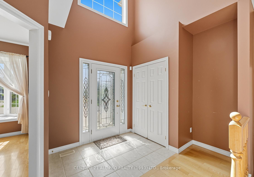 10-ellis-crescent-kawartha-lakes-ontario-x12400532