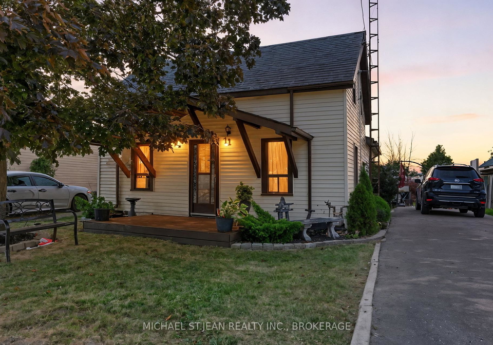 11-main-street-e-haldimand-ontario-x12400597