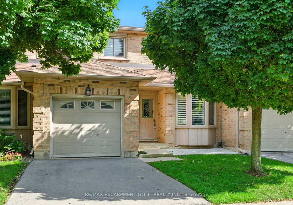 800-upper-paradise-road-hamilton-ontario-x12400648