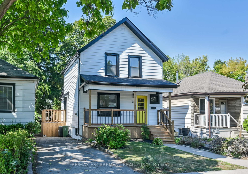 37-wexford-avenue-n-hamilton-ontario-x12400686