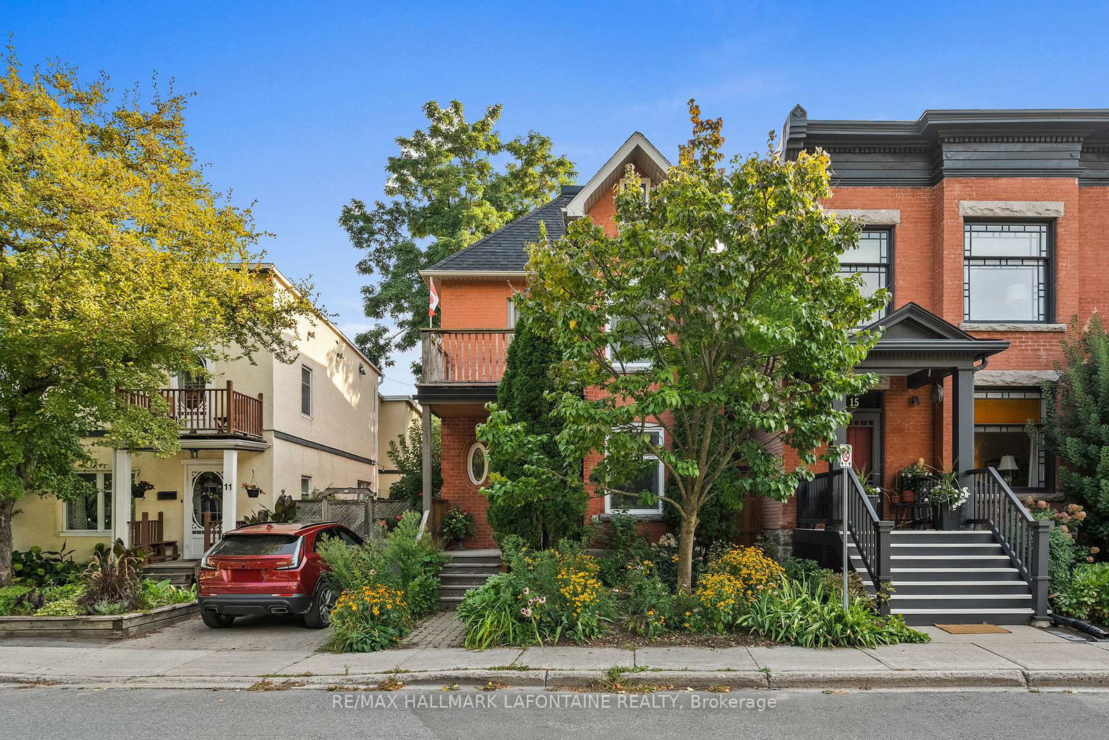 13-cathcart-square-ottawa-ontario-x12400798