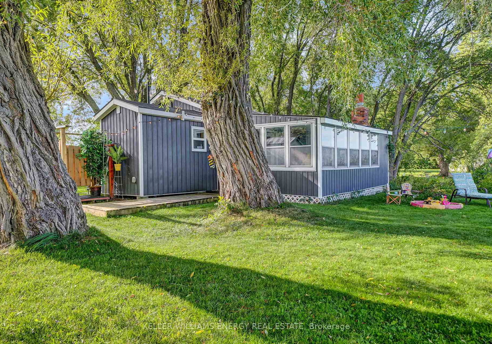 2657-county-road-13-prince-edward-county-ontario-x12400938
