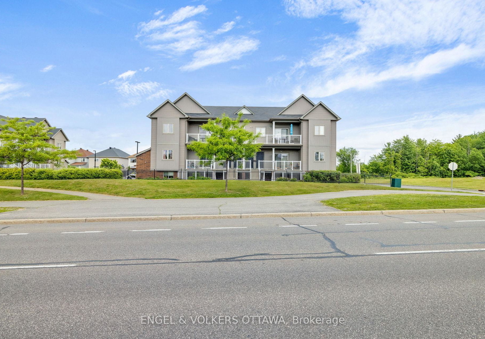 4sternes-private-ottawa-ontario-x12401044