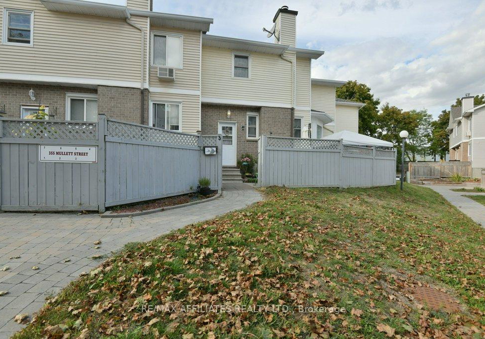 355-mullett-street-carleton-place-ontario-x12401237
