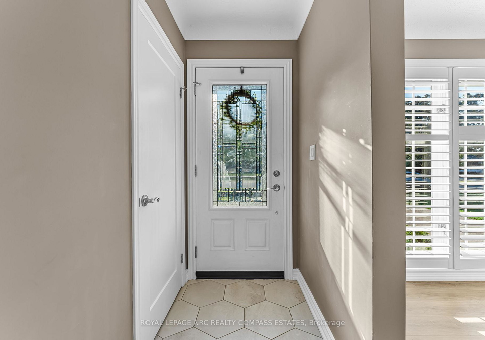 8-edinburgh-drive-st-catharines-ontario-x12401238