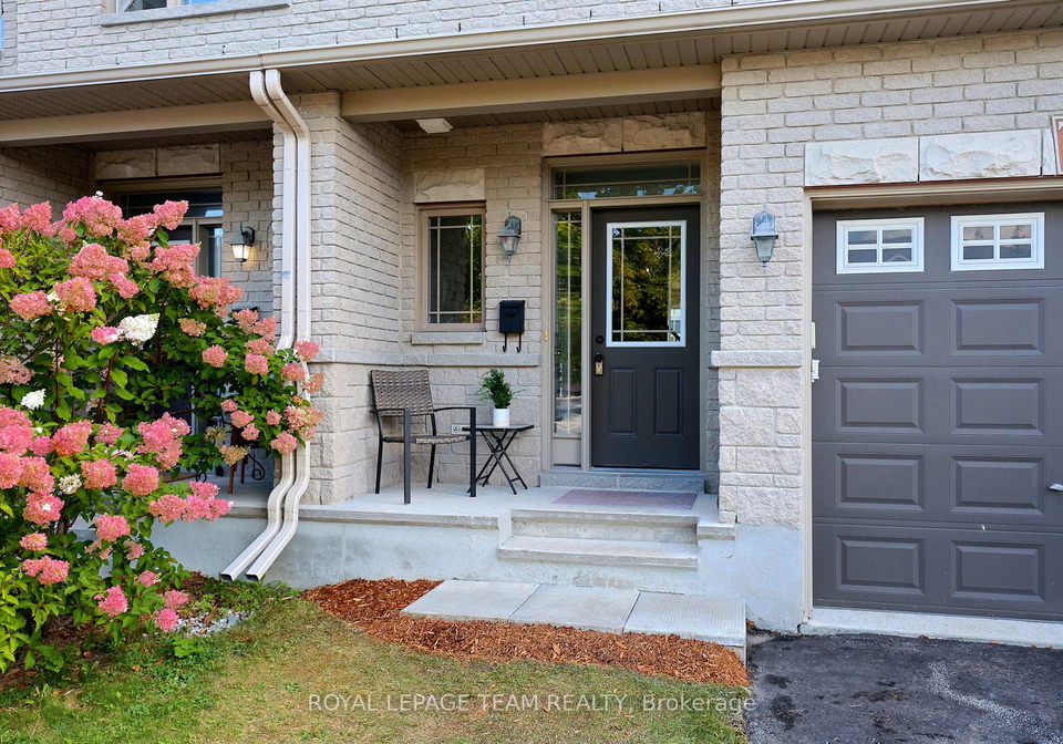 1464-carronbridge-circle-kanata-ontario-x12401368