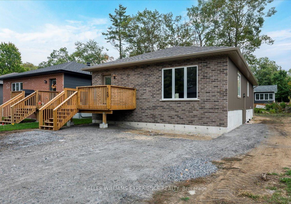 145-pine-street-w-gravenhurst-ontario-x12401478