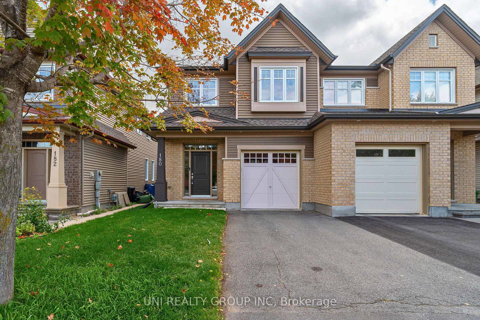 180-highbury-park-drive-ottawa-ontario-x12401715