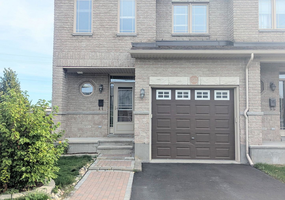 1543-carronbridge-circle-kanata-ontario-x12401763