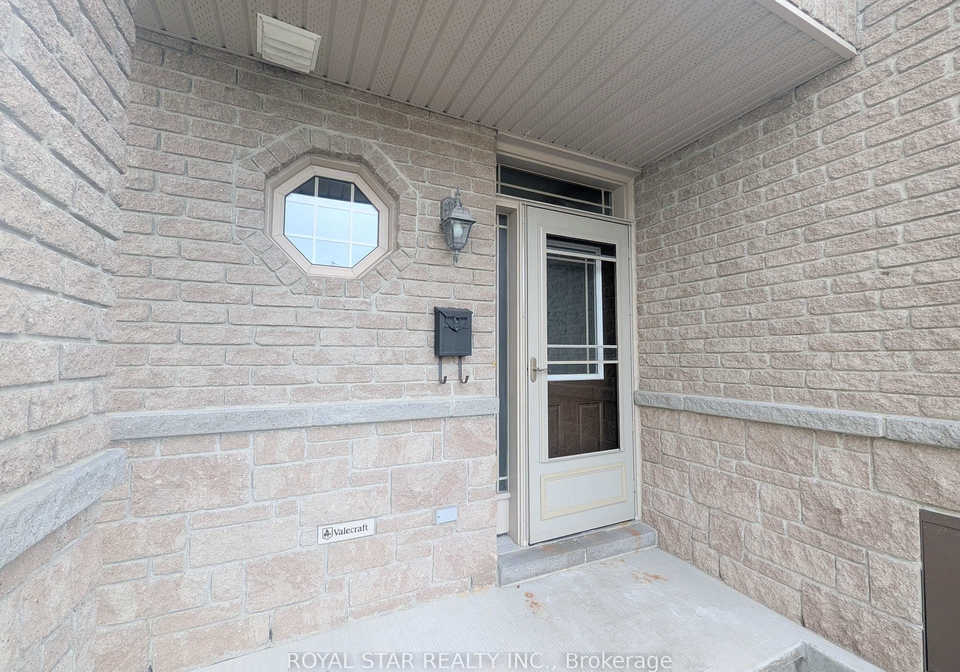 1543-carronbridge-circle-kanata-ontario-x12401763