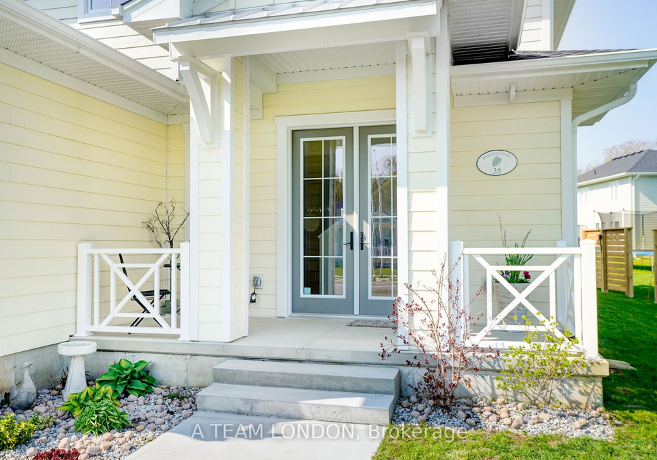 35-regatta-way-central-elgin-ontario-x12401802