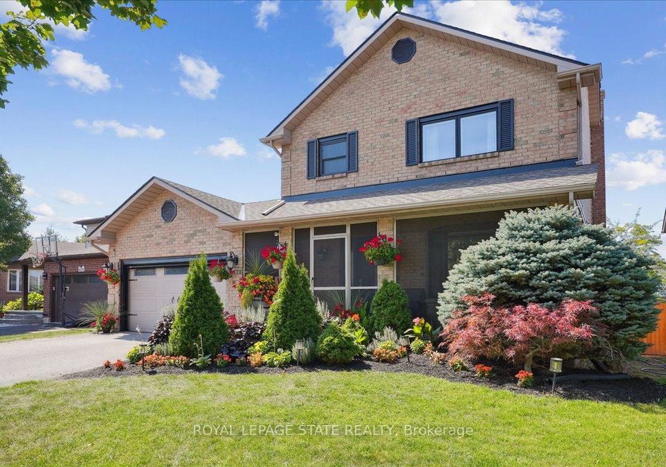 4577-st-volodymyr-crescent-lincoln-ontario-x12402041