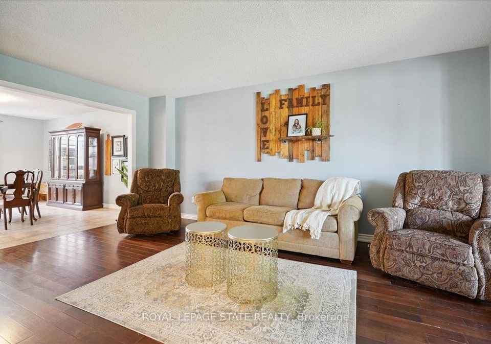 4577-st-volodymyr-crescent-lincoln-ontario-x12402041