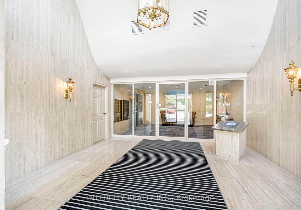 2555-3rd-avenue-w-owen-sound-ontario-x12402086