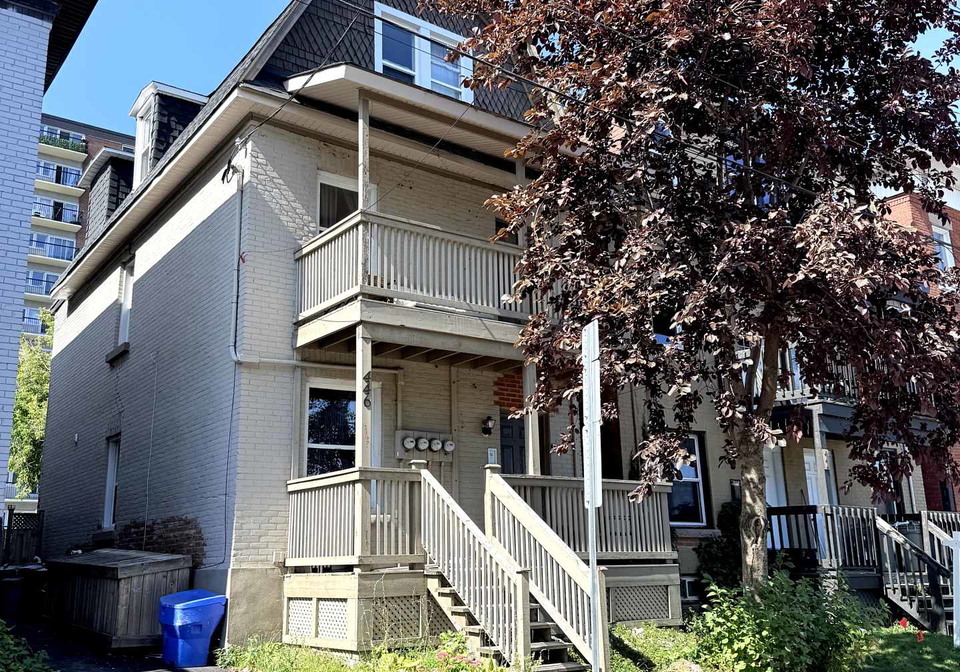 446-cambridge-street-s-ottawa-ontario-x12402102