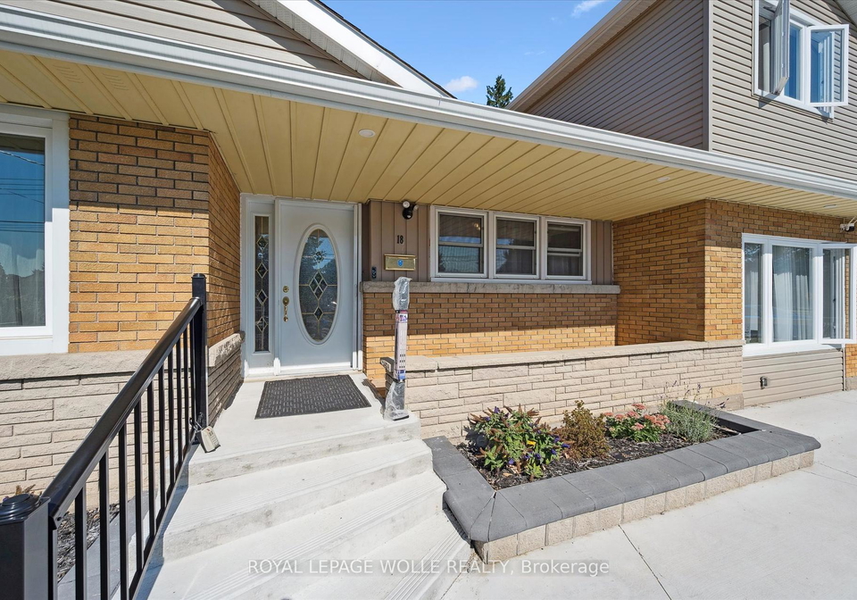 18-cambridge-avenue-kitchener-ontario-x12402141