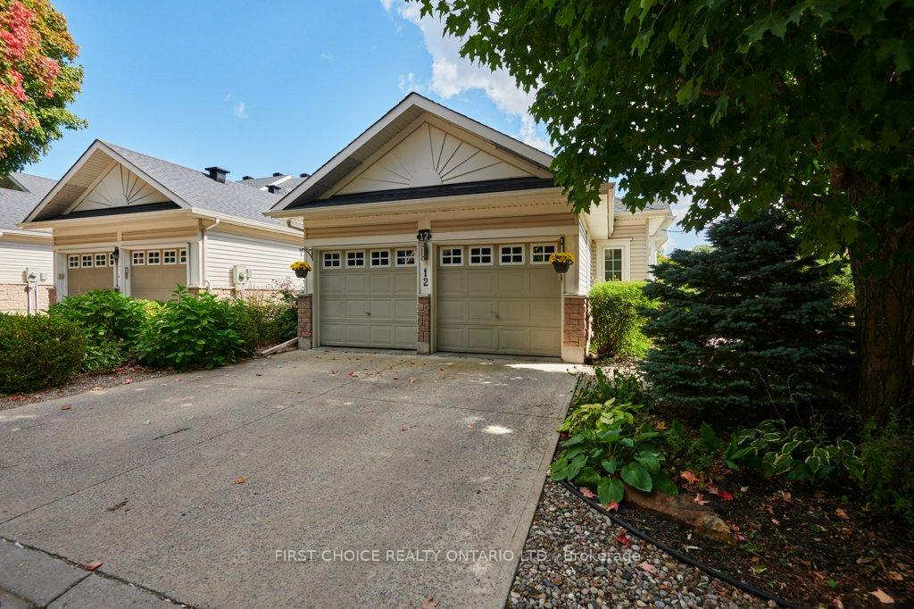 12-kinmount-private-kanata-ontario-x12402209