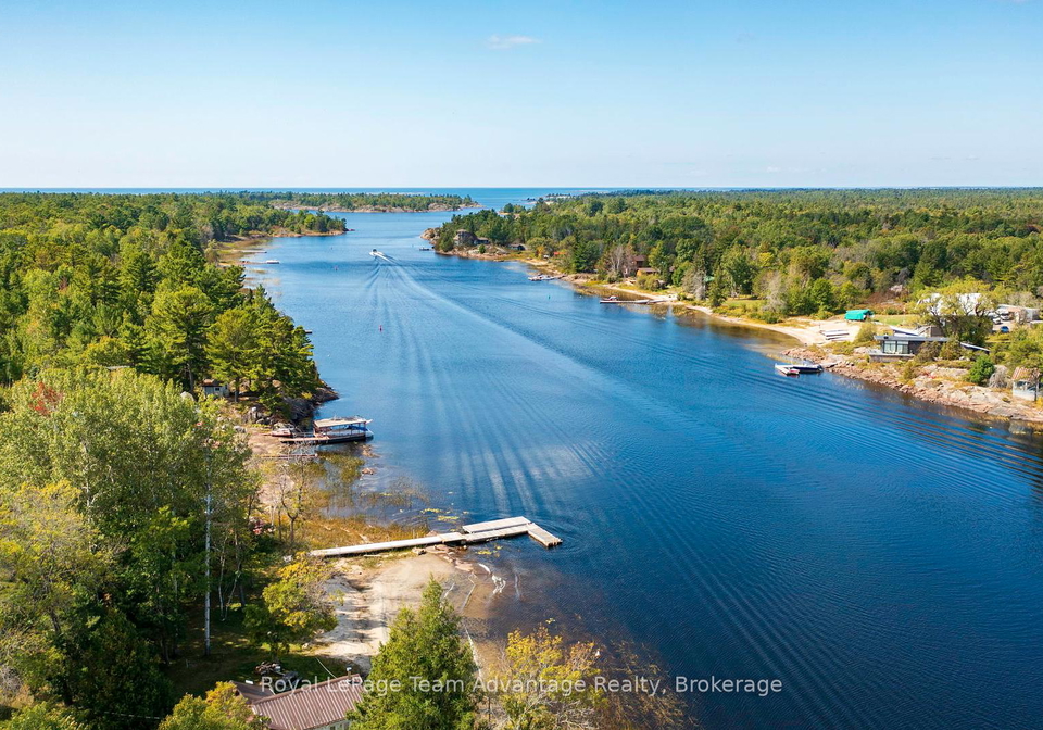 2046-riverside-drive-parry-sound-remote-area-ontario-x12402251