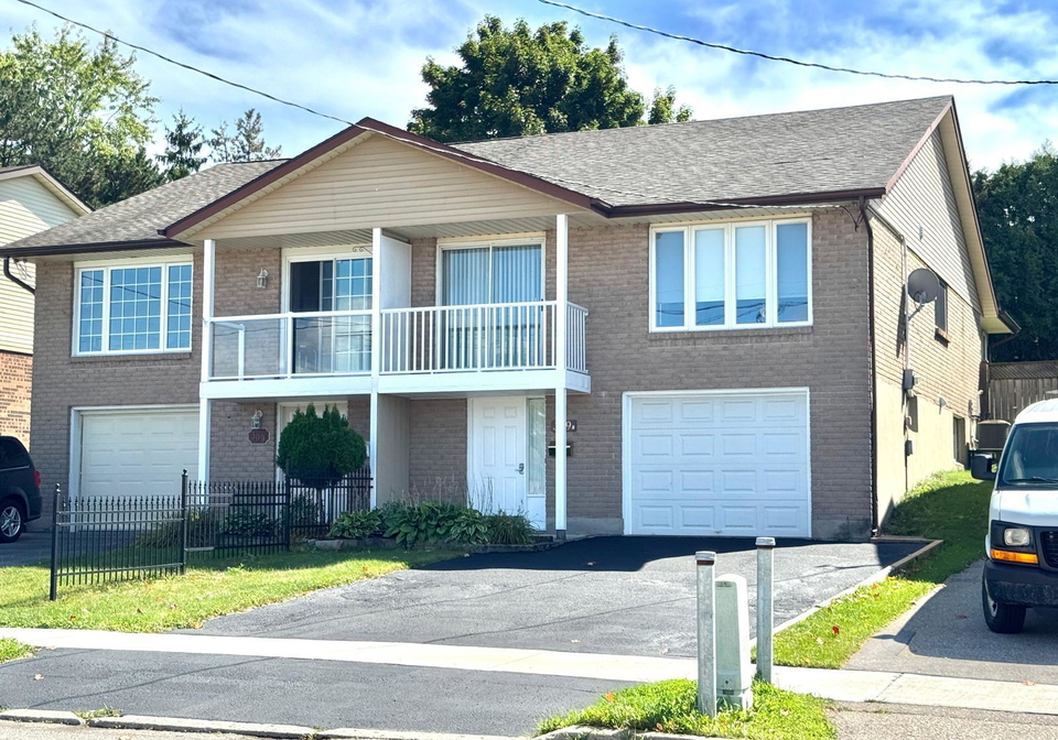 309b-bluevale-street-n-waterloo-ontario-x12402410